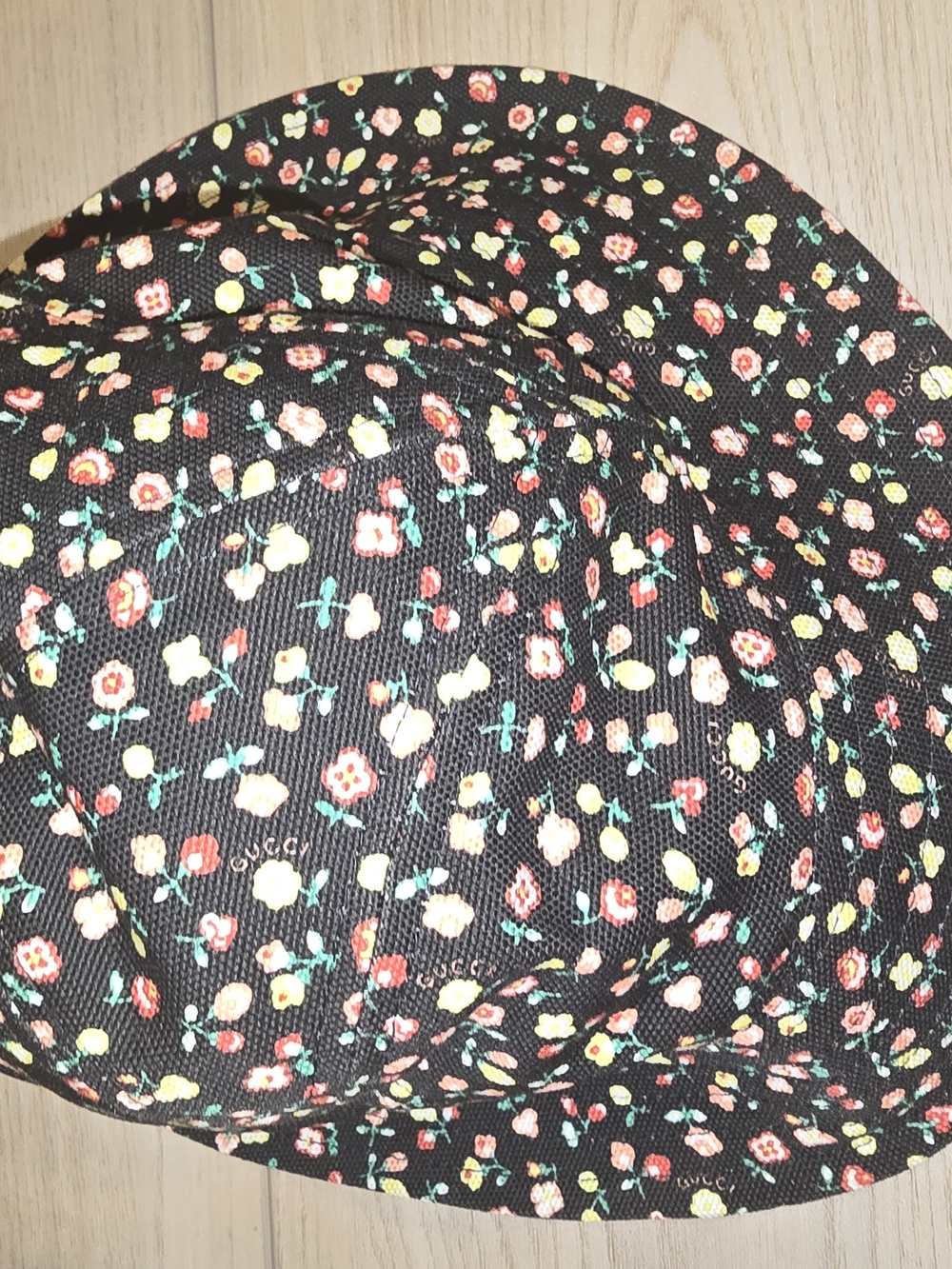 Gucci Liberty floral hat interior M